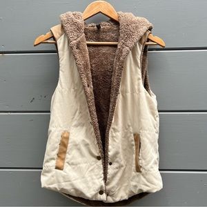 Sherpa Lined Hooded Vest